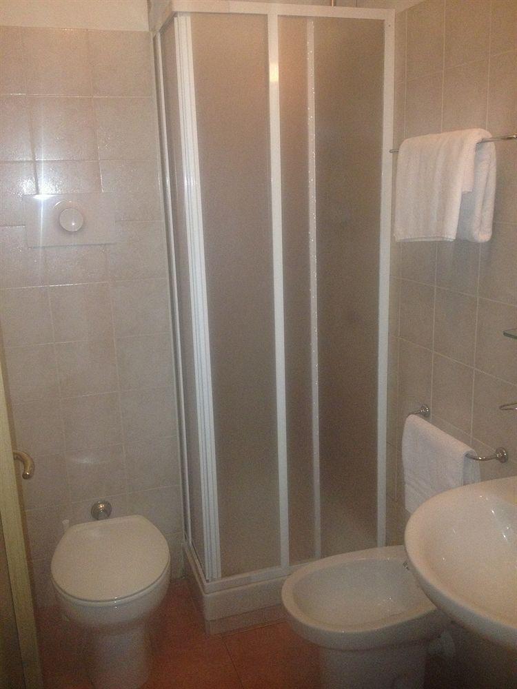 Hotel Iride Stazione Lambrate Citta Studi Milánó Kültér fotó